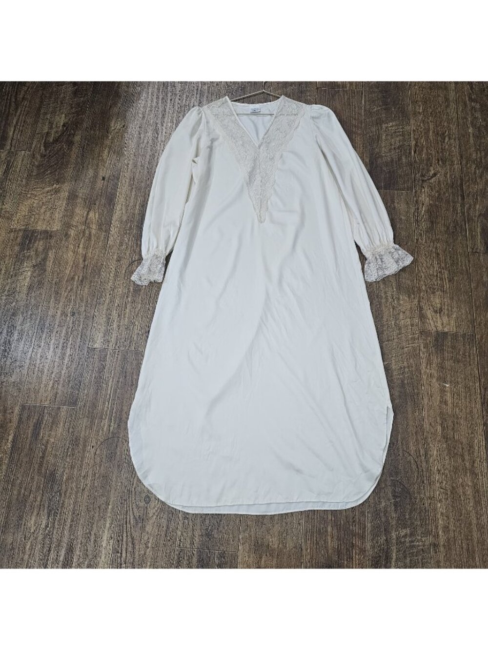 Vintage Donna Richard for Gilligan Omalley Nightgown Lace Cottagecore White SZ M